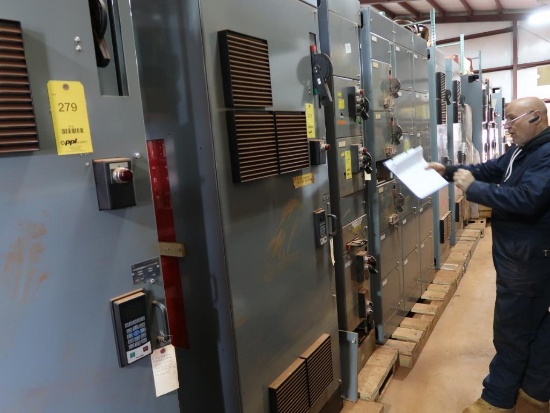 Allen Bradley MCC Cabinet with Disconnect Switch, 800 Amp