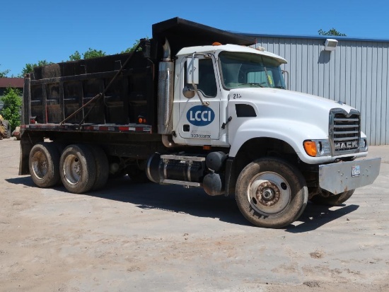2006 Mack Tandem-Axle Hydraulic Dump Truck Model CV713, VIN 1M2AG11C66M030177, 15 ft. Bed, T310