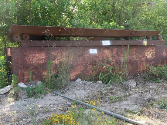 LOT: (2) Sets Trench Shoring - (1) 7 ft. x 16 ft., (1) 4 ft. x 20 ft.