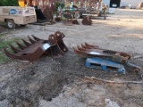66 in. Grapple & Thumb for Hyundai 220 Excavator
