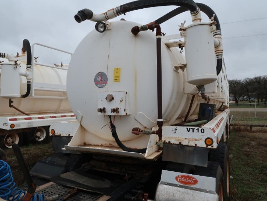 Dragon Vacuum Trailer, 130 BBL, ID # 194494, Unit VT10