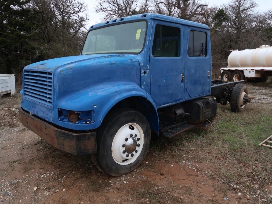 2001 International Model 4700, Crew Cab Utility Truck, 7.6L L6 Diesel, (AS IS - NOT IN SERVICE),