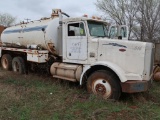 1989 Peterbilt Model N/A, Bobtail Truck, w/ Pump, (AS IS - NOT IN SERVICE) VIN: 1XPFDB9X8KD278343,