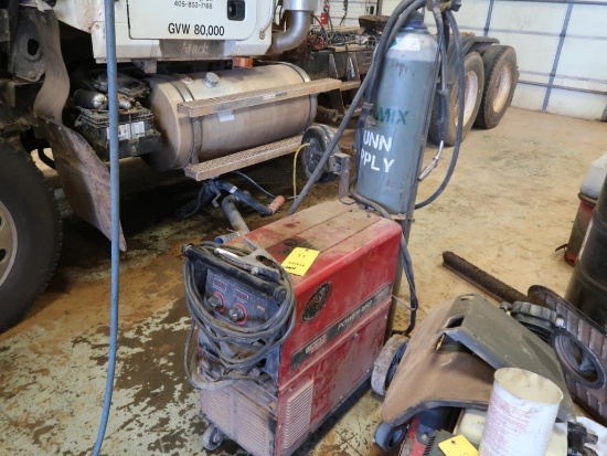 Lincoln MIG Welder Model 255C (tank not included)