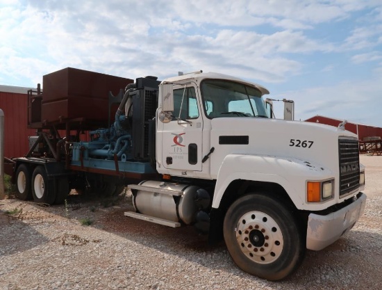 2002 Mack Tandem-Axle Pump Truck Model CH613, VIN 1M2AA14Y22W145267, Detroit Diesel S-60 630 HP,