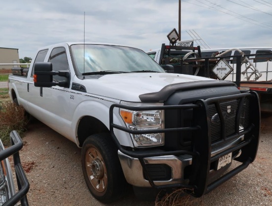 LOT: 2013 Ford FX4 Crew Cab Pick-up Truck Model F-250 Super Duty, VIN 1FT7W2B61DEB86036, V8 Gas,