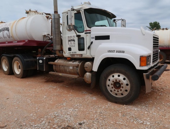 2006 Mack Tandem-Axle Truck Tractor Model CHN613, VIN 1M2AJ07Y46N002211, 13-Speed Transmission,