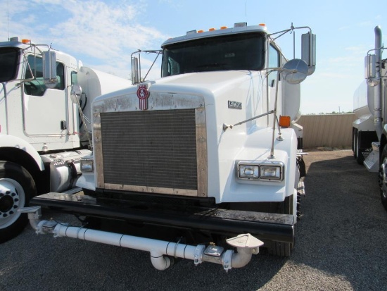 2012 Kenworth Water Truck Model T800, VIN 1XKDD49X5CJ333486, Eaton 10-Speed Transmission