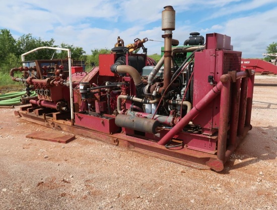 LOT: Detroit Diesel Pump Skid Series 60: Gardner Denver Pump, Hydraulic Tank, Fuel Tank, Controls