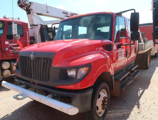 2014 International 12 ft. 4x4 Single-Axle Crew Cab Flatbed Truck Model Terra Star SFA4X4, VIN