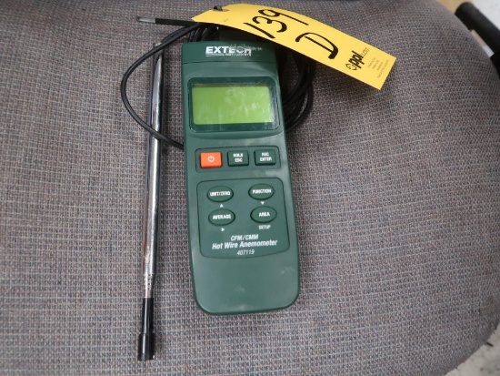 Extech CFM/CMM Hot Wire Anemometer Model 407119