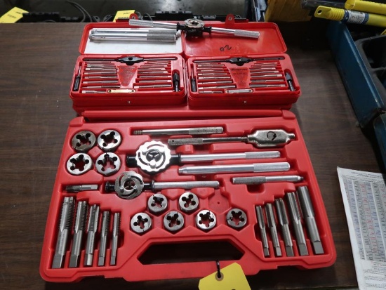 LOT: (2) Snap-On Tap & Die Sets, (1) Tap & Die Set