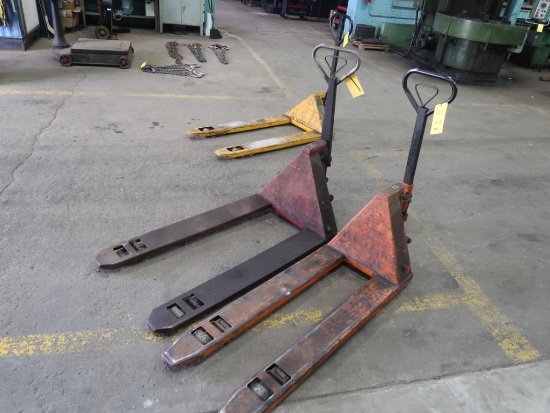 LOT: (2) Hydraulic Pallet Jacks