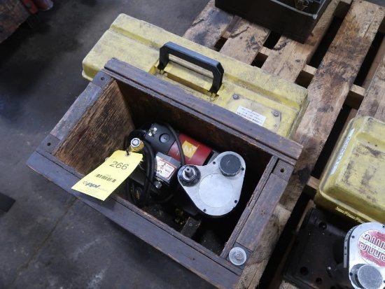 Climax Key Mill, with Accessories