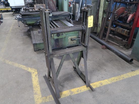 LOT: (3) Adjustable Roller Stands (in Building 1 by Lot #243)