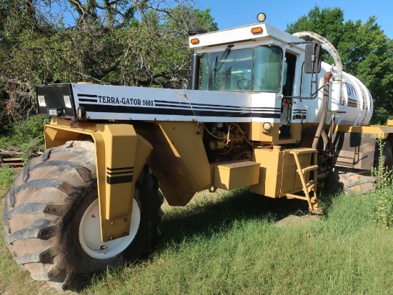 Terragator Mud Truck, S/N 1834194, Caterpillar V8 Diesel, 67,396 miles indicated (#TG-001) (flat