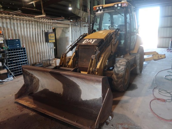 Caterpillar Backhoe, VIN CAT0420FPJWJ00584, 92 in. & 24 in. Buckets (#Hoe 1) (LOCATED IN ARDMORE,