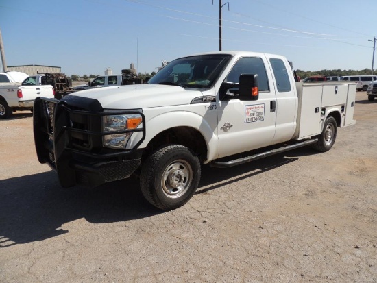 2015 Ford F250 SD Ext. Cab 4x4, 8 Ft. Kapaheide Utility Box, 6.7 Power Stroke, Auto Trans, Ingersol