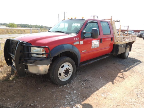2006 Ford F550 XL SD Crew Cab 4x4, 6.0 Power Stroke, Auto Trans, 9 Ft. Flat bed, (New Batteries) Vin