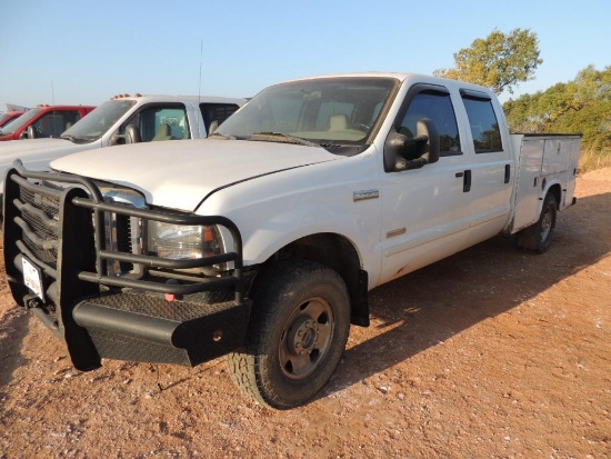 2006 FORD F250 XLT SD Crew Cab 4x4, 6.0 Power Stroke, Auto Trans, 8 Ft. Kapheide Utility Bed, Vin #