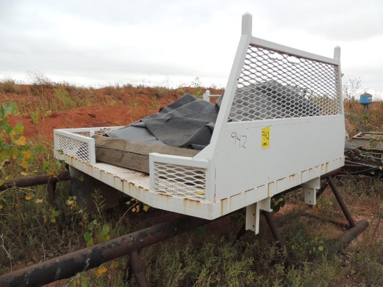 NEW 9 Ft. Flat Bed (LOCATED IN HENNESSEY, OK. - IN LOWER YARD)
