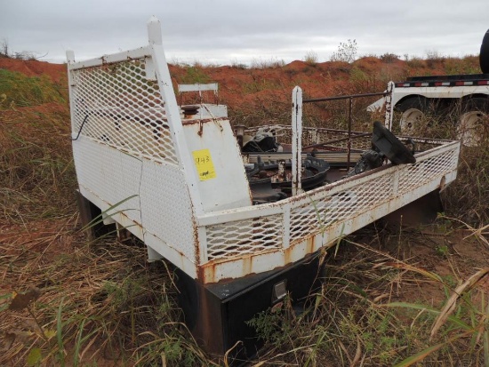 9 Ft. Flat Bed (LOCATED IN HENNESSEY, OK. - IN LOWER YARD)