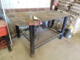 LOT: 49 in. x 80 in. Welding Bench with Ridgid Top Screw Chain Vise (LOCATED IN HENNESSEY, OK. - IN