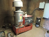 Hotsy 982 SS Steam Cleaner, 2000 psi, 3.9 GPM, 5 Hp, 230 Volt (LOCATED IN HENNESSEY, OK. - IN WASH