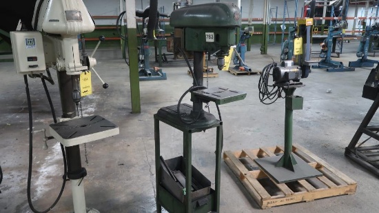 Delta 14 in. Bench Top Drill Press, with Stand (#783), LOCATION: BAY 3