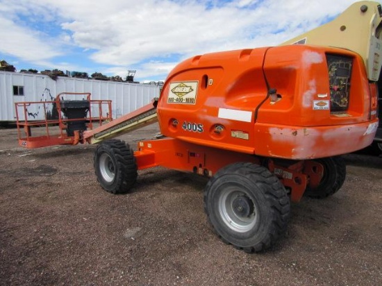 2003 JLG Man Lift Model 400S, S/N 0300072738, 4 x 4, Platform Height 40 ft.