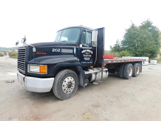 1997 Mack 22 ft. Flatbed Wood Deck Truck, VIN 1M1AA12Y5VW072679 w/Self Loading Forklift Supports,