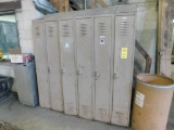 LOT: Steel Lockers, Picnic Tables