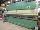 LVD 110 Ton Press Break, Type: 110-BH15C, No. 11.284, Max Cap: PPC 100/4500, Year: 1983, Hurco