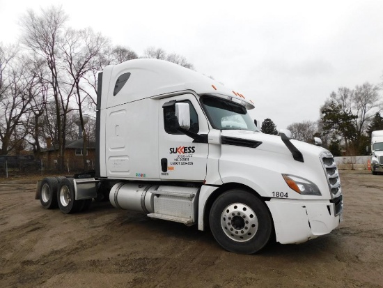 2018 Freightliner Cascadia 126 Sleeper Cab 6X4 Truck Tractor, Detroit Diesel DD15 14.8 L 505 HP