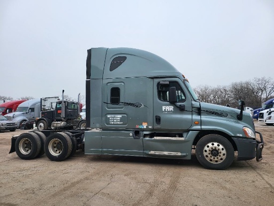 2016 Freightliner Cascadia 125 Sleeper Cab 6X4 Tractor Trailer, Detroit Diesel DD15 14.8 L 455 HP