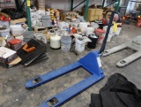 5,500 Lb. Cap. Pallet Jack