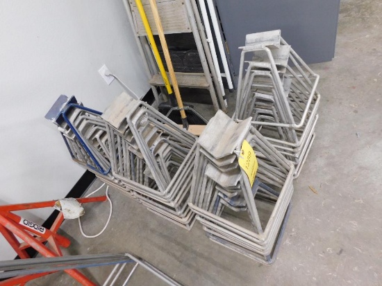 LOT: (35) Field String Line Assembly Stands