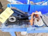 LOT: Gearench ZV55 Friction Vise & Accessories