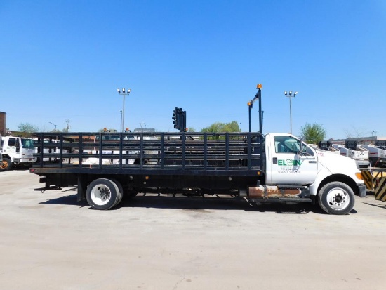 2006 Ford F-750 XL Super Duty Stake Bed Truck, VIN 3FRNF75G36V311122, 22' x 7.5' Bed, Cummins CM850
