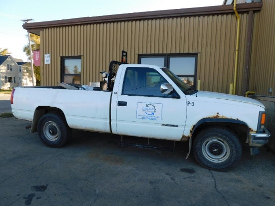 1997 Chevy 3500 Cheyenne Pickup Truck, VIN 1GCGC34R7VZ205737, Diesel Engine, Automatic Transmissi...
