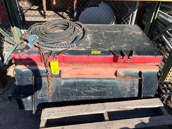 2021 CAT H41444, BP115C Skid Steer Sweeper Attachment