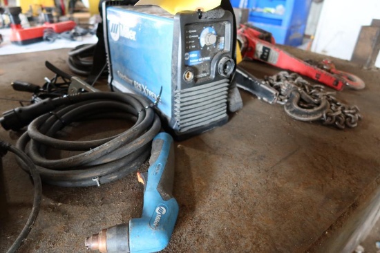 Miller Spectrum Plasma Cutter (LOCATED AT: 6810 Irvington Blvd., Houston, TX 77022)