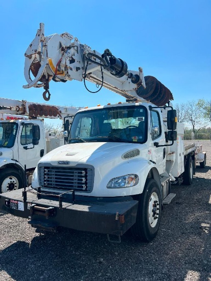 Altec DM47BR Digger Derrick, S/N: 03143V6268 (2014), Rear Mounted on Freightliner M2-106 Day Cab