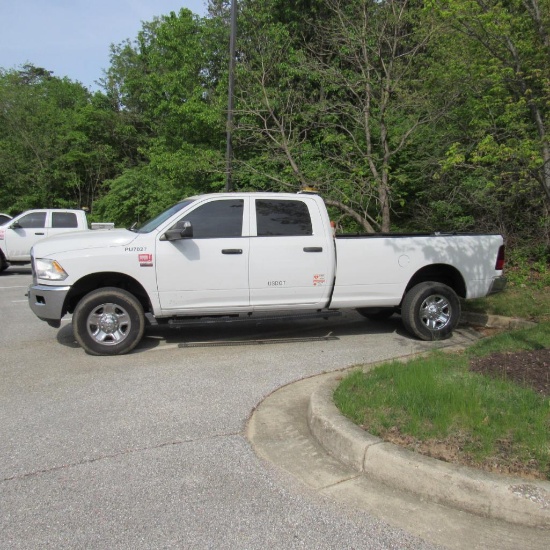 2018 Dodge Ram 2500 Crew Cab Truck 4 x 4, 8' Box, VIN: 3C6UR5HJ6JG390169, 6.4 L Hemi Gas Engine,