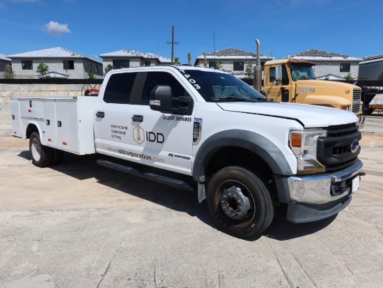 2020 Ford F-450 Super Duty Crew Cab 4x4 Service Truck, 6.7 Power Stroke Diesel, Dual Rear Axle,
