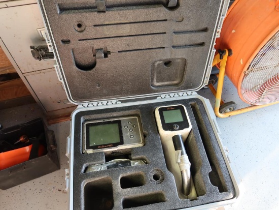 Digitrak Falcon F2+ Horizontal Directional Drilling Receiver, Digitrak FSD 8.4" Display, Case, S/N
