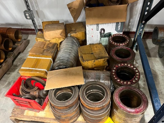 LOT: (6) Freedom 9-5/8" Thrust Stacks, (2) Freedom 8" Thrust Stacks, 9-5/8" & 8" RBB Boxes