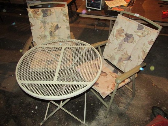 PATIO CHAIRS & TABLE