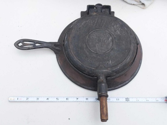 The American - Griswold MFG Erie, PA PAT June 29, 1880 Waffle Iron