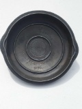 Griswold Self Basting Cast Iron Cover No 6 1096